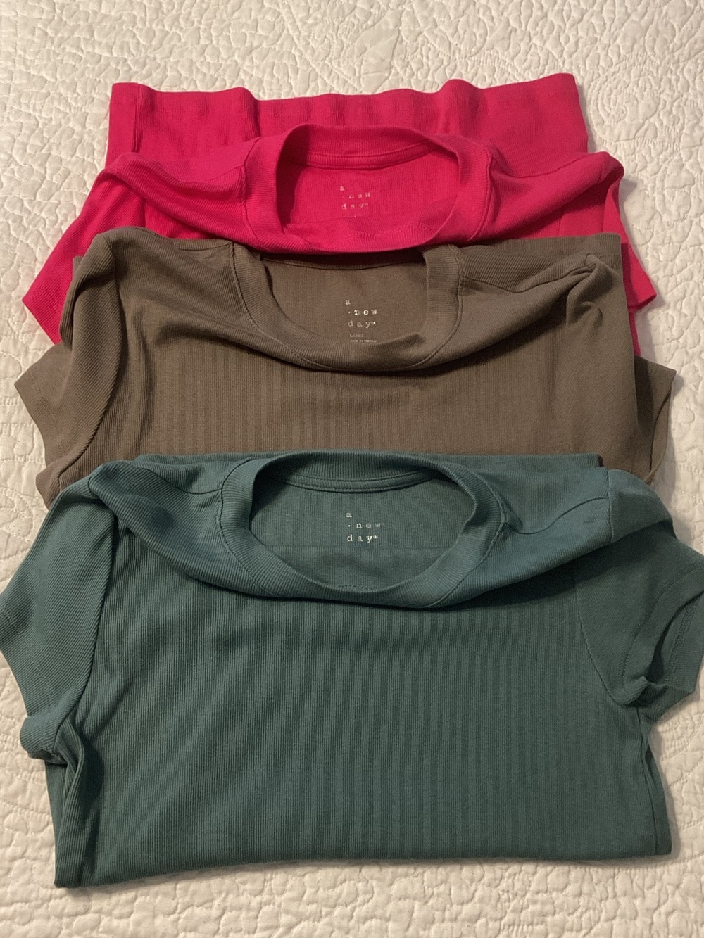 a new day Short Sleeve Ribbed Tees — Hot Pink, Brown, Teal